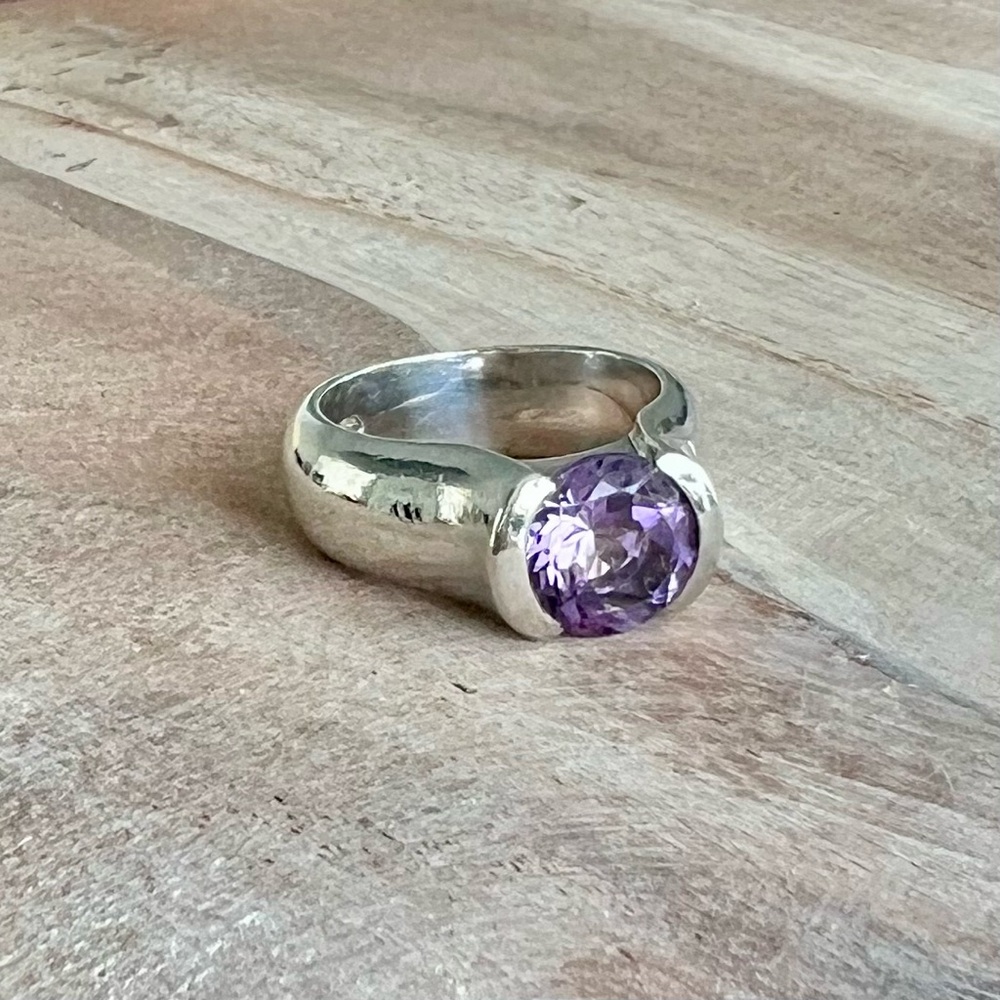 METALSMITHS STERLING 925 Silver Amethyst Ring